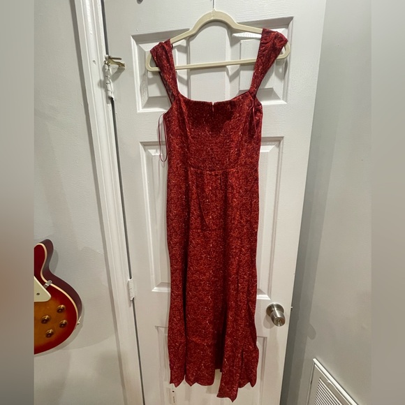 Reformation Bryson Dress - Picture 4 of 6